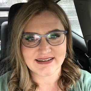 Meet your Posher, Christy